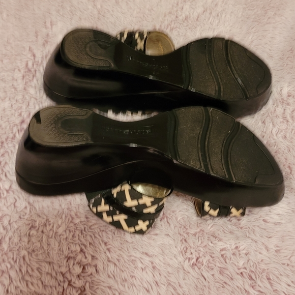 Tommy Hilfiger black & white design shoes - Picture 4 of 7